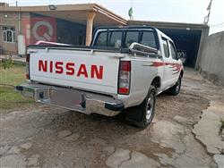 نيسان بيك اب